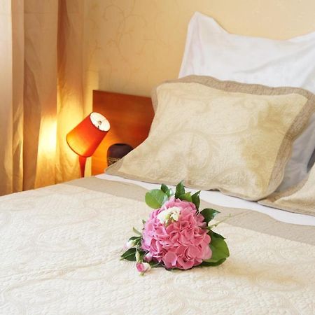 Agentia H Accommodation Bükreş Oda fotoğraf
