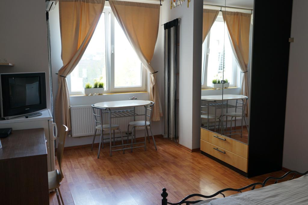 Agentia H Accommodation Bükreş Dış mekan fotoğraf